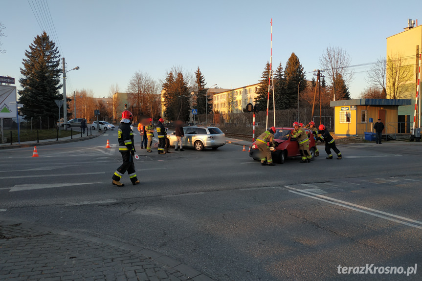 Kolizja na skrzyżowaniu w Krośnie