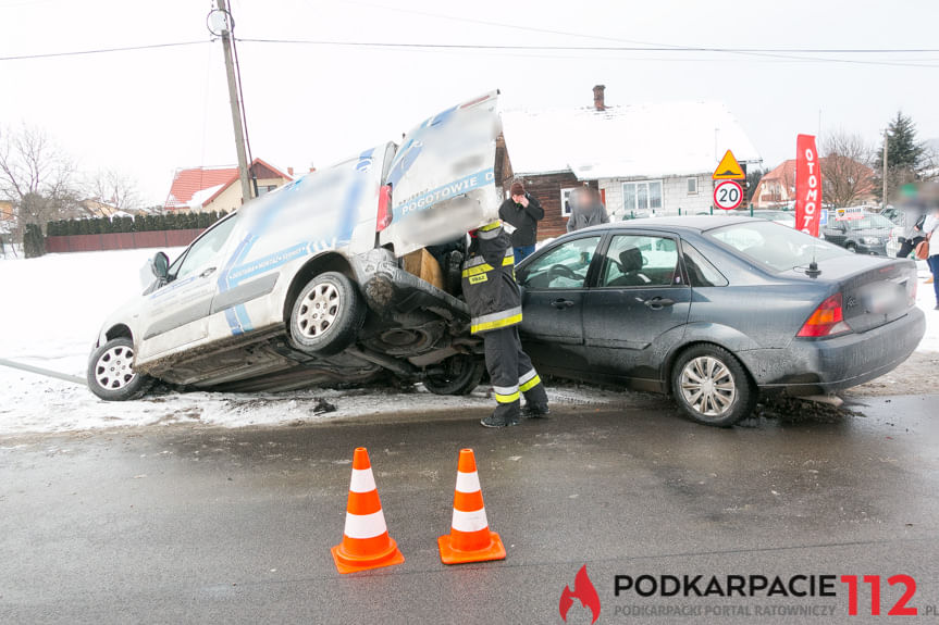 Kolizja na ul. Krośnieńskiej w Korczynie