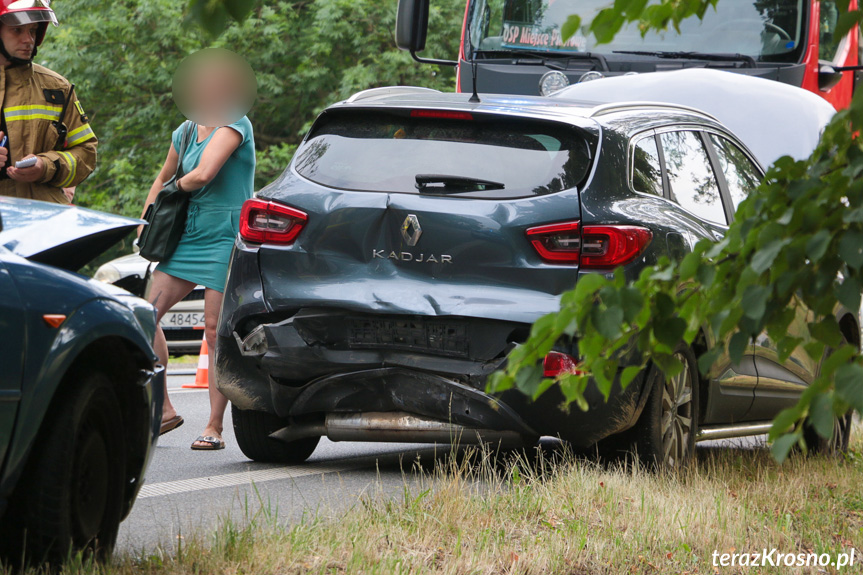 Kolizja samochód na Bieszczadzkiej w Krośnie