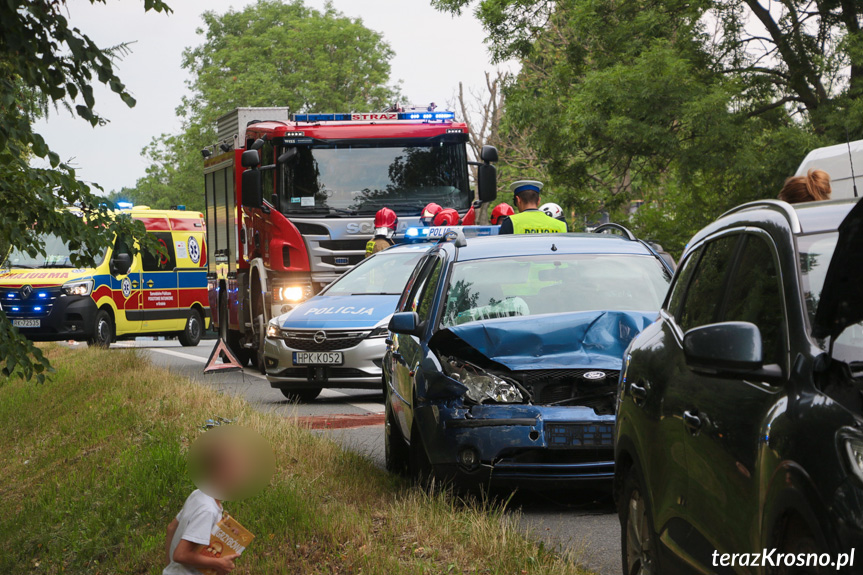 Kolizja samochód na Bieszczadzkiej w Krośnie