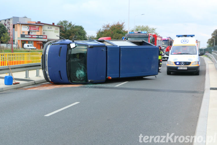 Kolizja śmieciarki w Krośnie