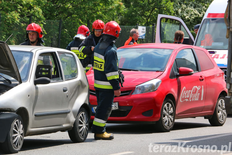 Kolizja trzech samochodów