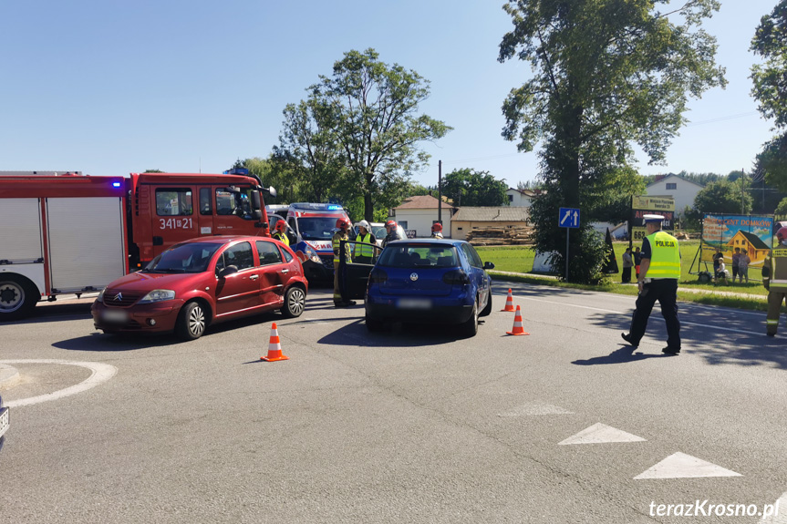 Kolizja w Miejscu Piastowym na wysokości OBI