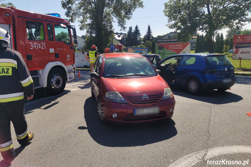 Kolizja w Miejscu Piastowym na wysokości OBI