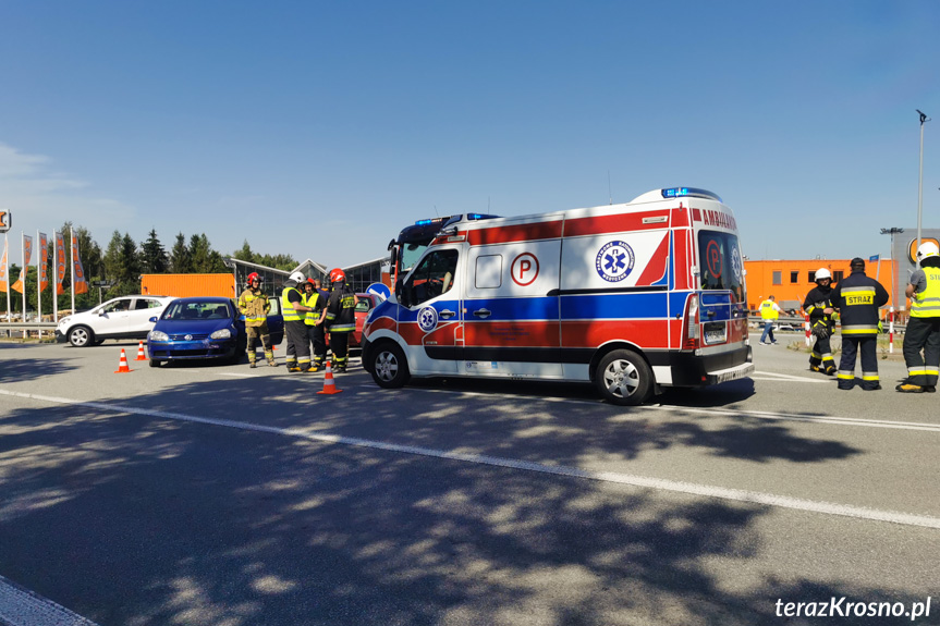 Kolizja w Miejscu Piastowym na wysokości OBI