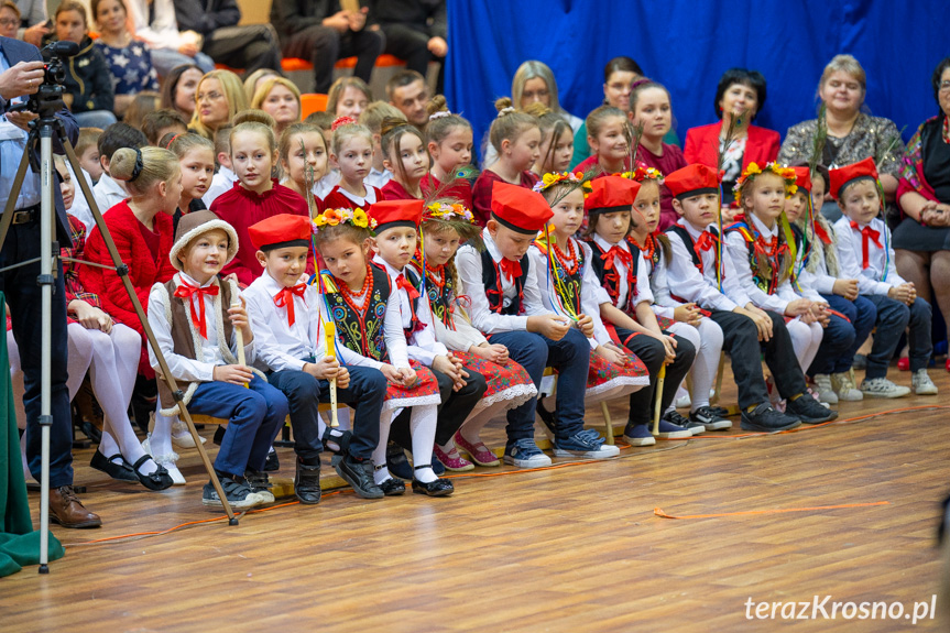 Koncert Bożonarodzeniowy i kiermasz ozdób w Świerzowej Polskiej