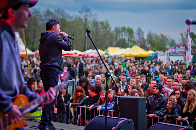 Balony nad Krosnem 2016 - Koncert Farben Lehre