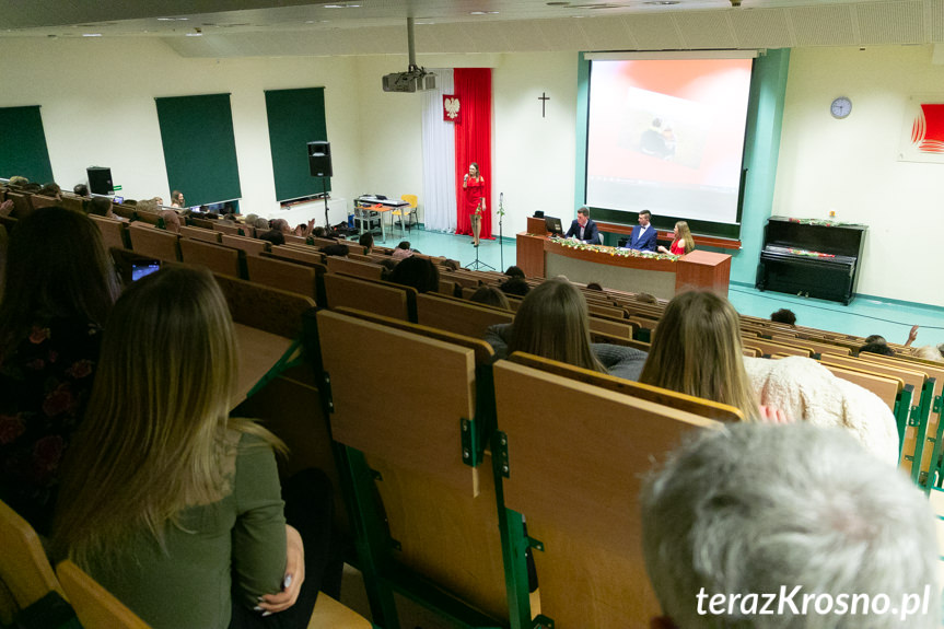 Koncert Jej Portret uczniów Naftówki