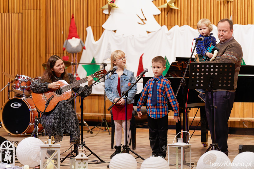 Koncert kolęd muzykujących rodzin