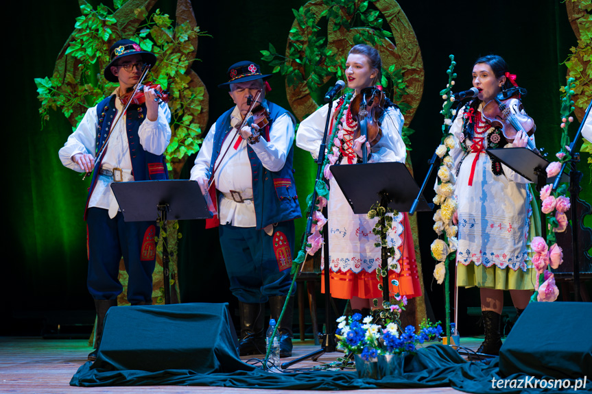 Koncert muzyki i tańca "W moim ogródeczku"