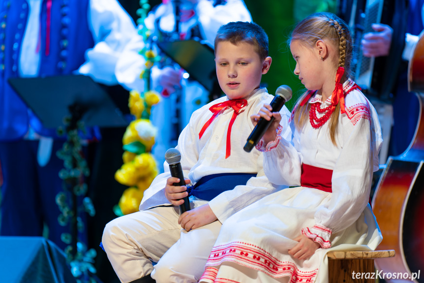 Koncert muzyki i tańca "W moim ogródeczku"