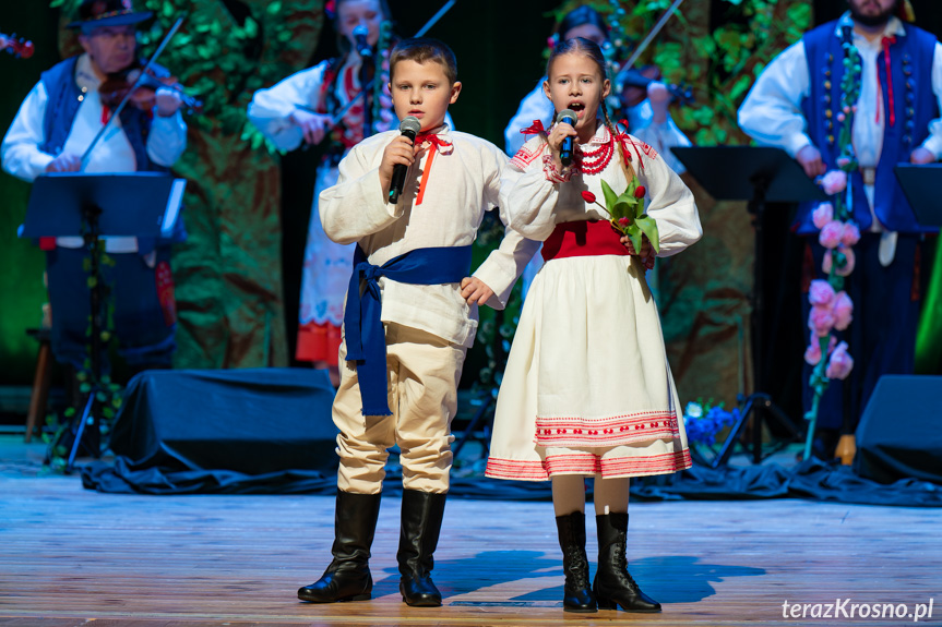 Koncert muzyki i tańca "W moim ogródeczku"