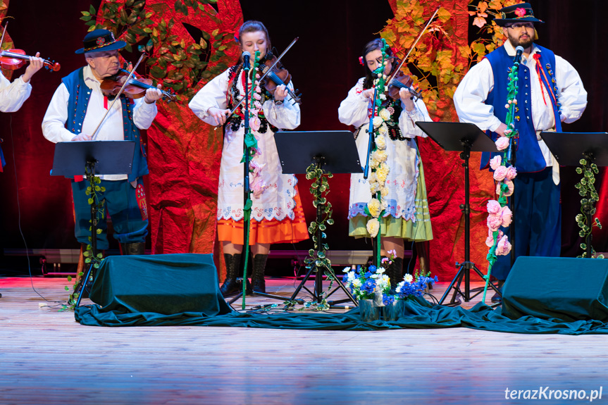 Koncert muzyki i tańca "W moim ogródeczku"