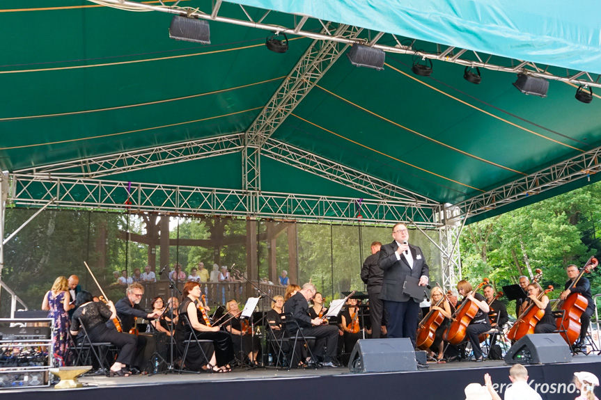 Koncert plenerowy "Od Wiednia do Budapesztu" w Iwoniczu-Zdroju