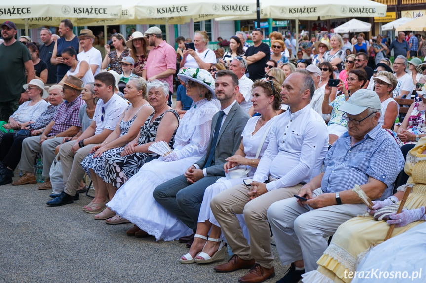 Koncert plenerowy "Od Wiednia do Budapesztu" w Iwoniczu-Zdroju