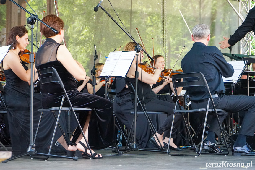 Koncert plenerowy "Od Wiednia do Budapesztu" w Iwoniczu-Zdroju