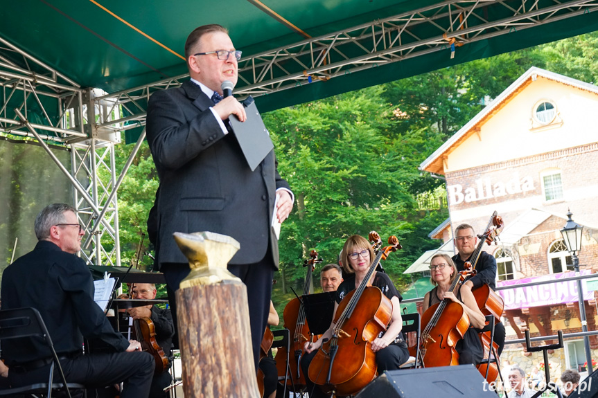 Koncert plenerowy "Od Wiednia do Budapesztu" w Iwoniczu-Zdroju