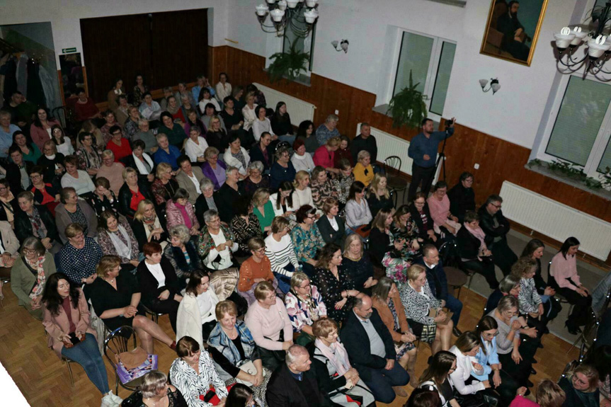 Koncert z okazji dnia kobiet w Chorkówce