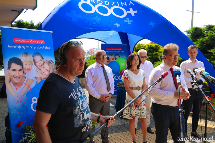 Konferencja 800+ w Krośnie