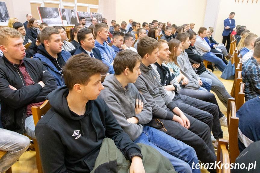 Konferencja historyczna w Iwoniczu