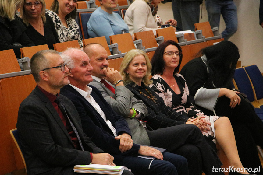 Konferencja w PANS w Krośnie