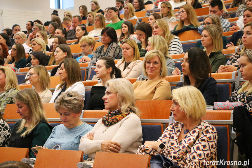 Konferencja w PANS w Krośnie