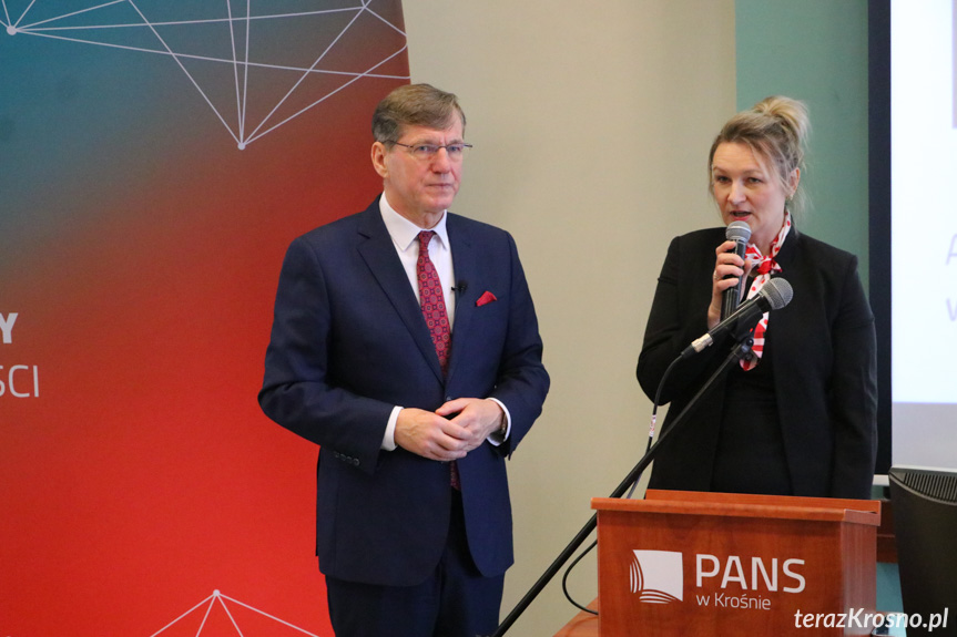 Konferencja w PANS