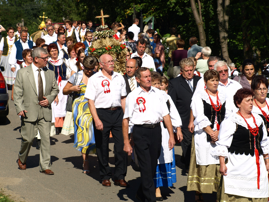 Konkurs wieńca dożynkowego w Głębokiem