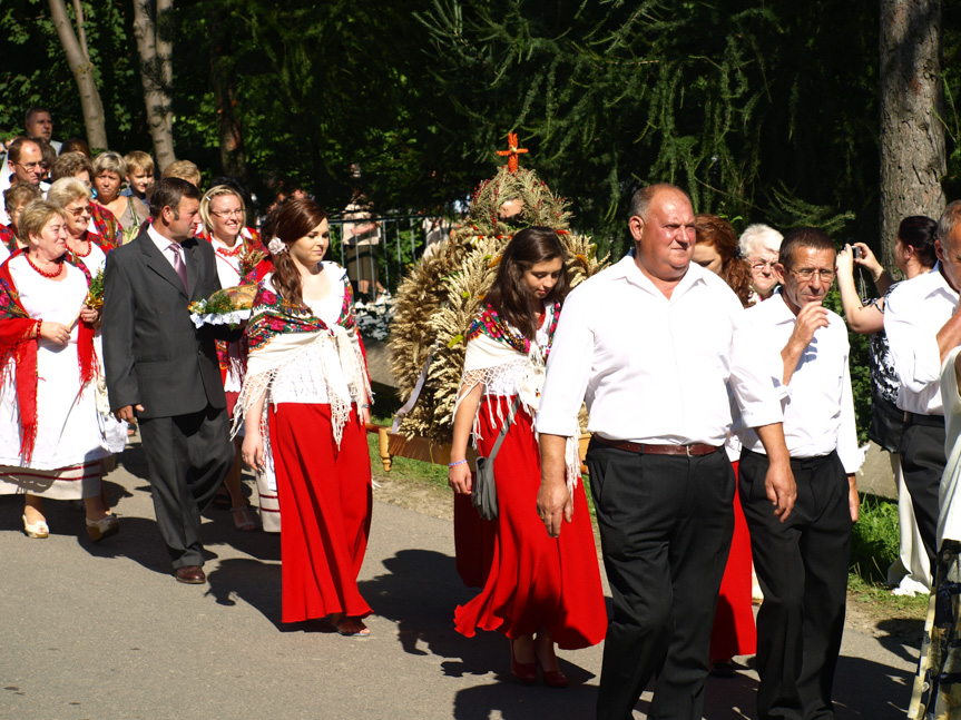 Konkurs wieńca dożynkowego w Głębokiem