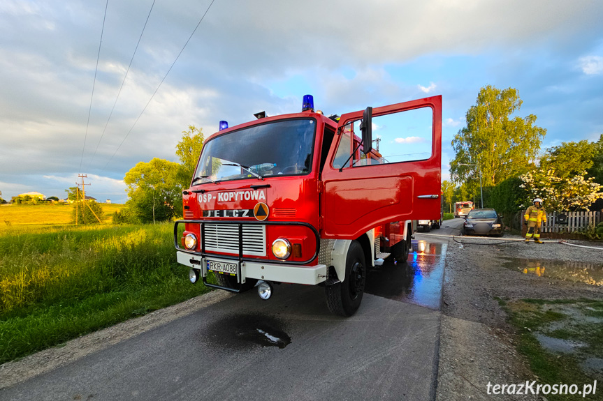 Kopytowa. Pożar w budynku mieszkanym