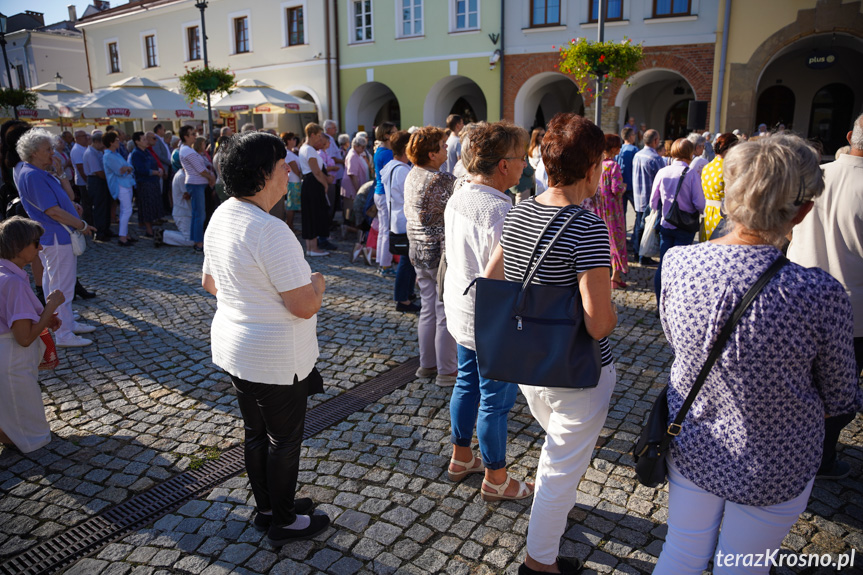 Koronka na ulicach miast świata - Krosno