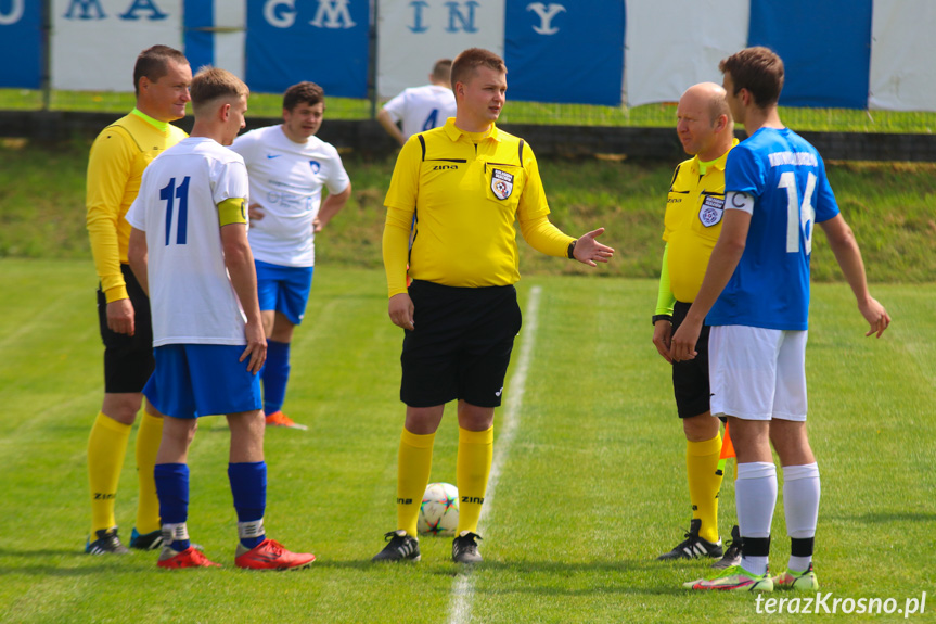 Kotwica Korczyna - Tempo Nienaszów 2-1 