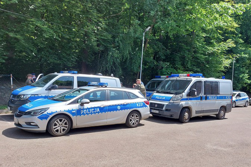 Krosno. Ćwiczenia policjantów i żołnierzy