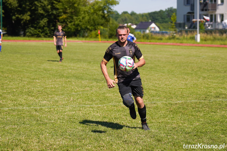 KS Pasja Krosno - UKS Guzikówka Krosno 3:2