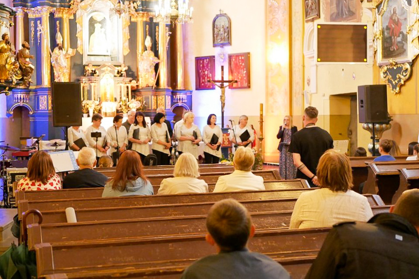 Łączki Jagiellońskie. Koncert Pieśni Maryjnych