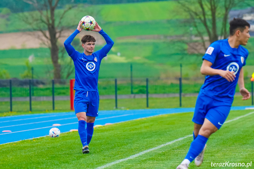 LKS Czeluśnica - Karpaty Krosno 0:5