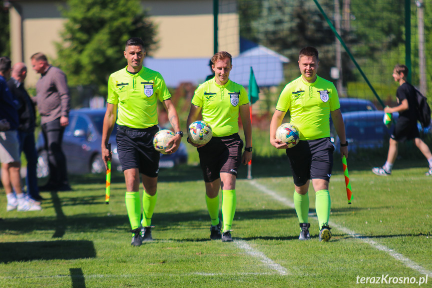 LKS Głowienka - Kotwica Korczyna 1:2