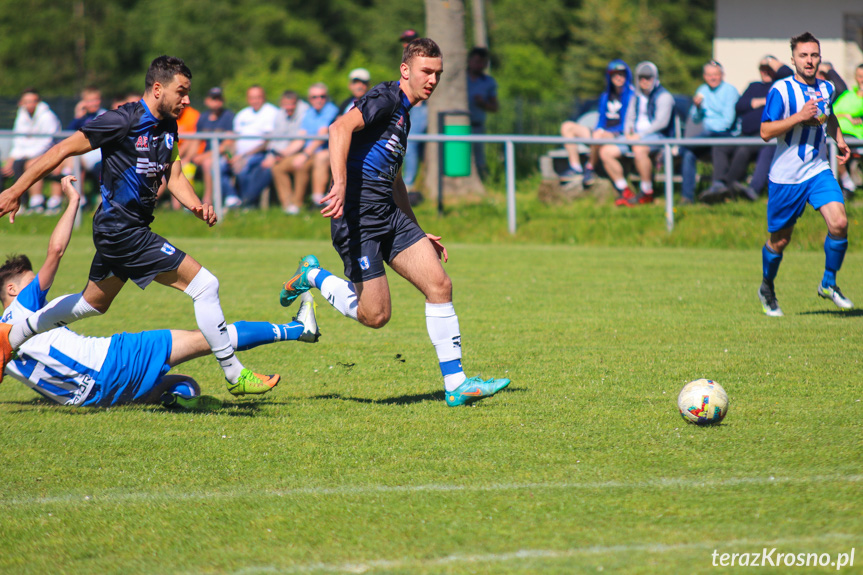 LKS Głowienka - Kotwica Korczyna 1:2