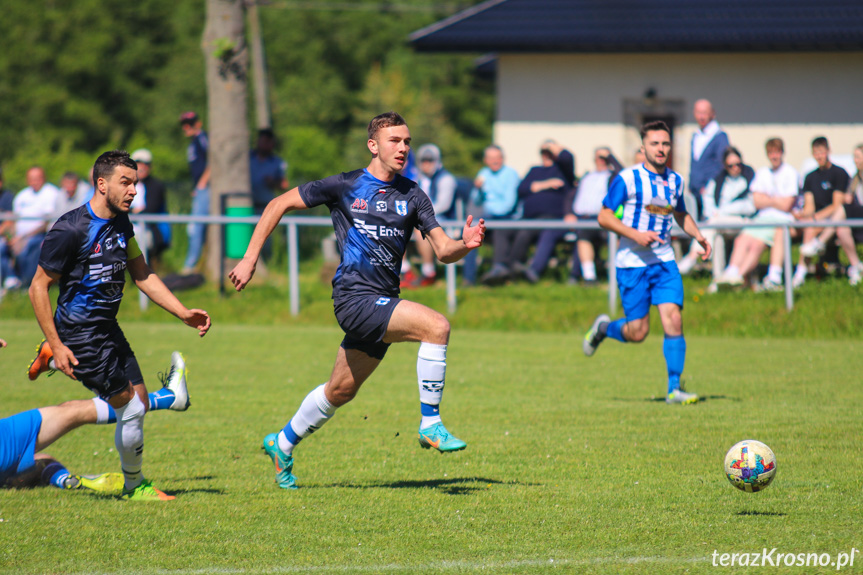 LKS Głowienka - Kotwica Korczyna 1:2