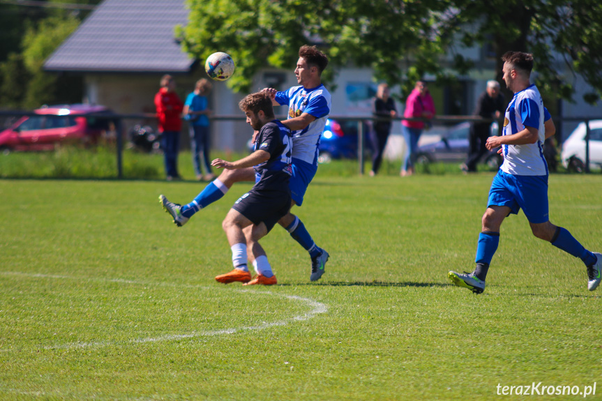 LKS Głowienka - Kotwica Korczyna 1:2