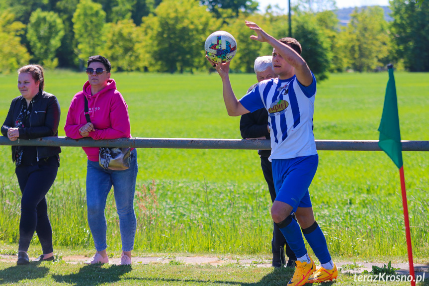 LKS Głowienka - Kotwica Korczyna 1:2