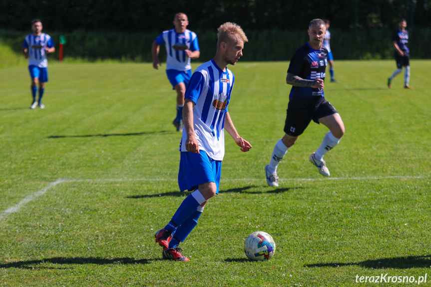 LKS Głowienka - Kotwica Korczyna 1:2