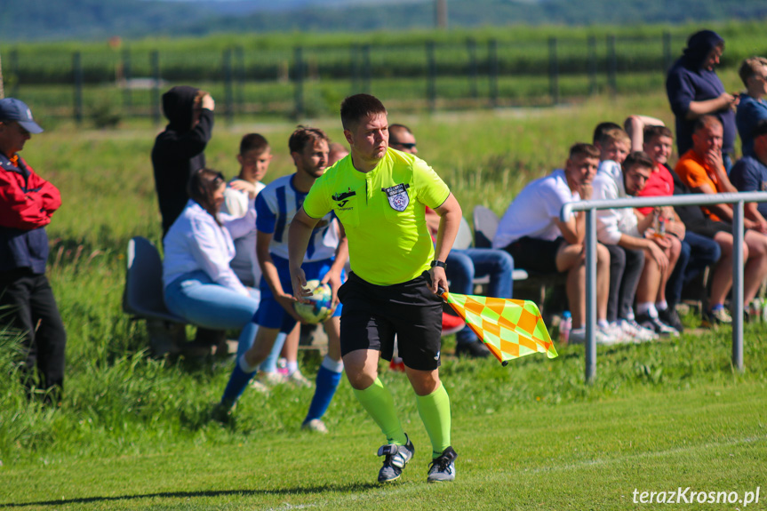 LKS Głowienka - Kotwica Korczyna 1:2