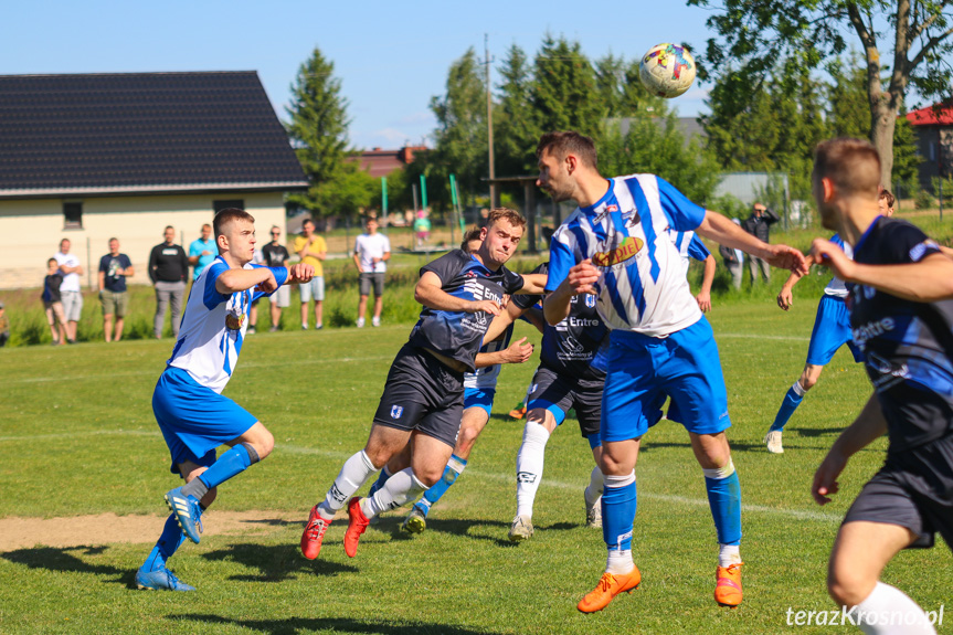 LKS Głowienka - Kotwica Korczyna 1:2