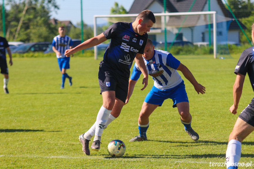 LKS Głowienka - Kotwica Korczyna 1:2