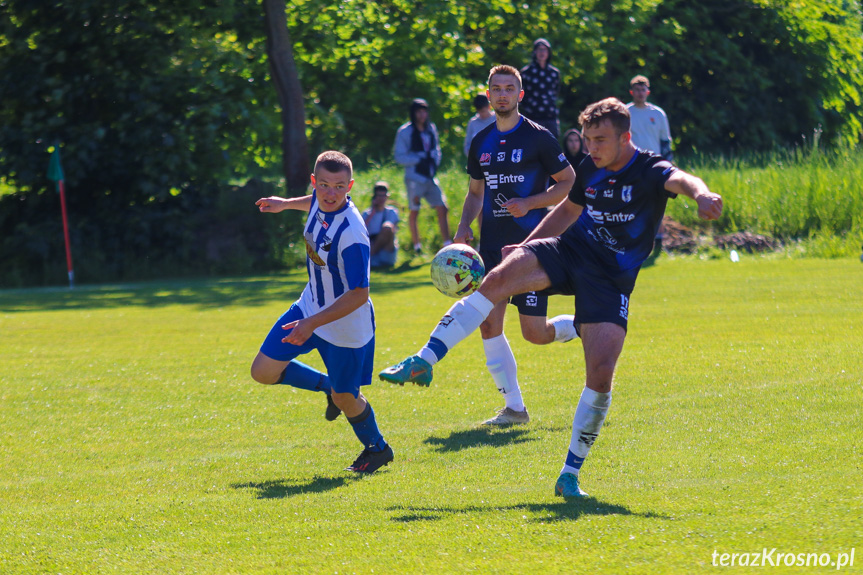 LKS Głowienka - Kotwica Korczyna 1:2