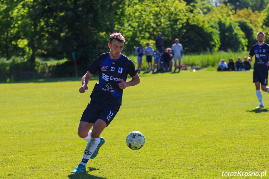 LKS Głowienka - Kotwica Korczyna 1:2