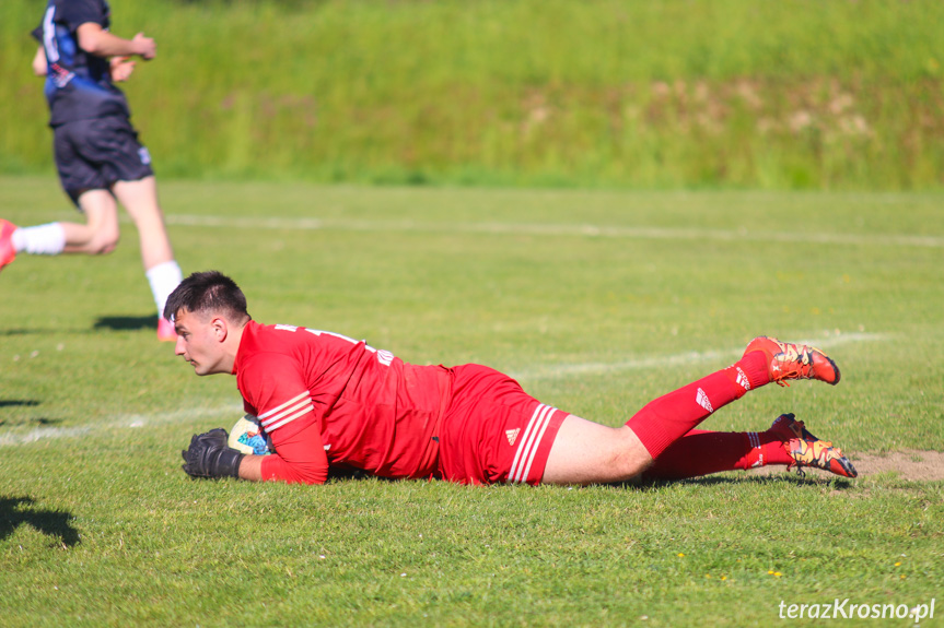 LKS Głowienka - Kotwica Korczyna 1:2