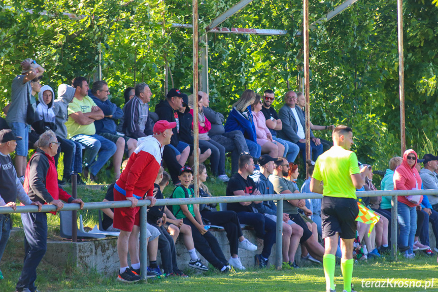 LKS Głowienka - Kotwica Korczyna 1:2