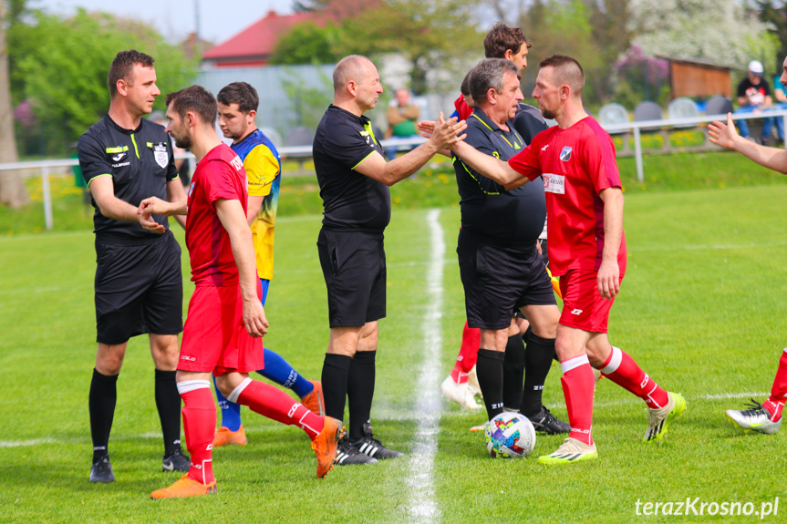 LKS Głowienka - Tęcza Zręcin 3:3